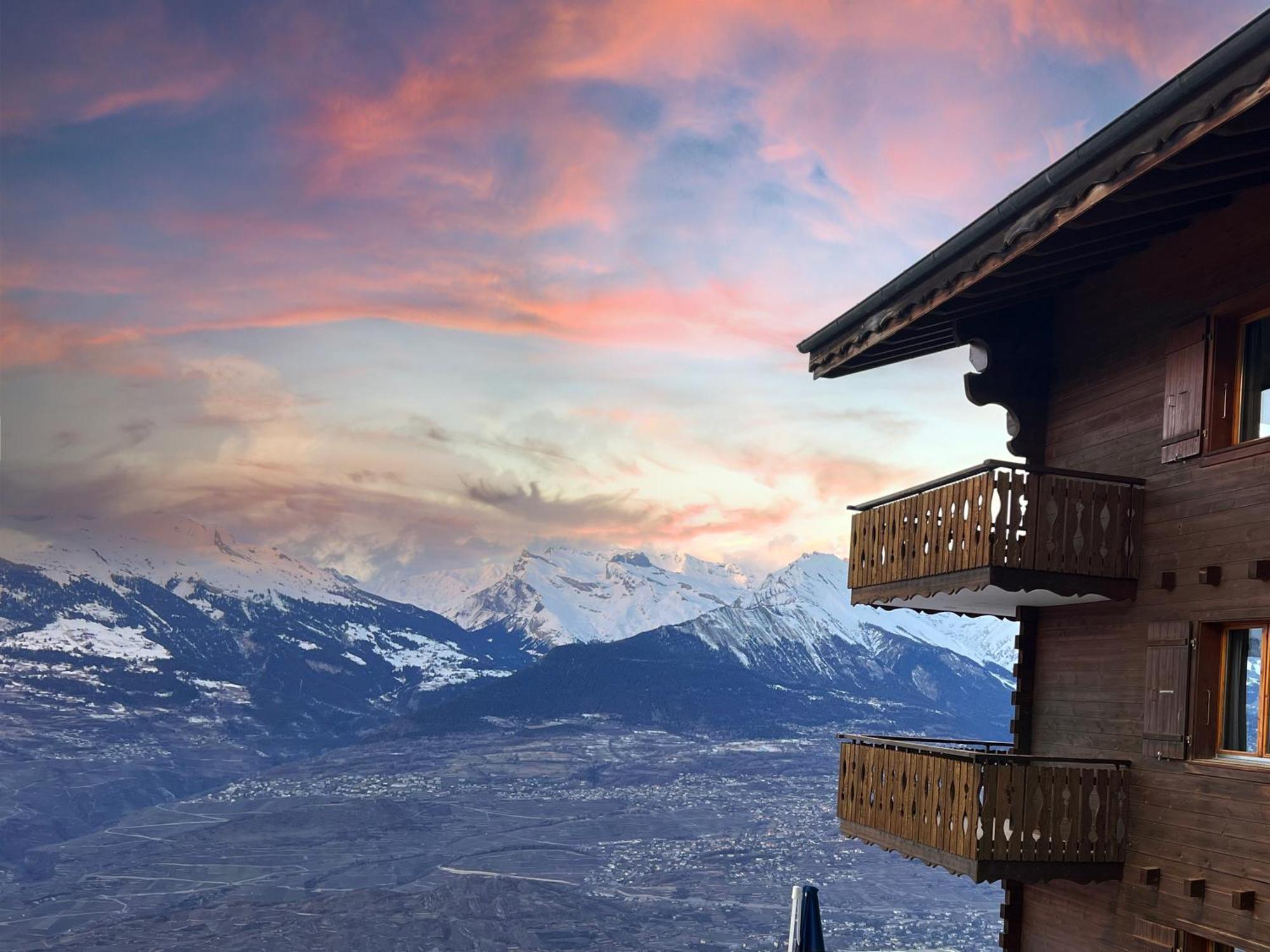 Hotel Chalet Royal Veysonnaz Exterior photo